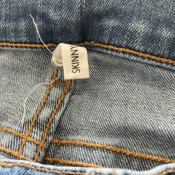 Rag and Bone Skinny Jeans - Picture 3 of 6